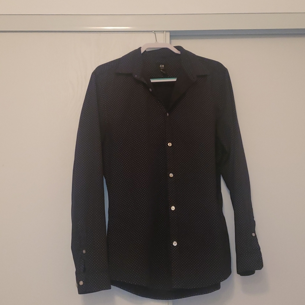 H&M Button-up for Men. 😀 - Picture 6 of 8